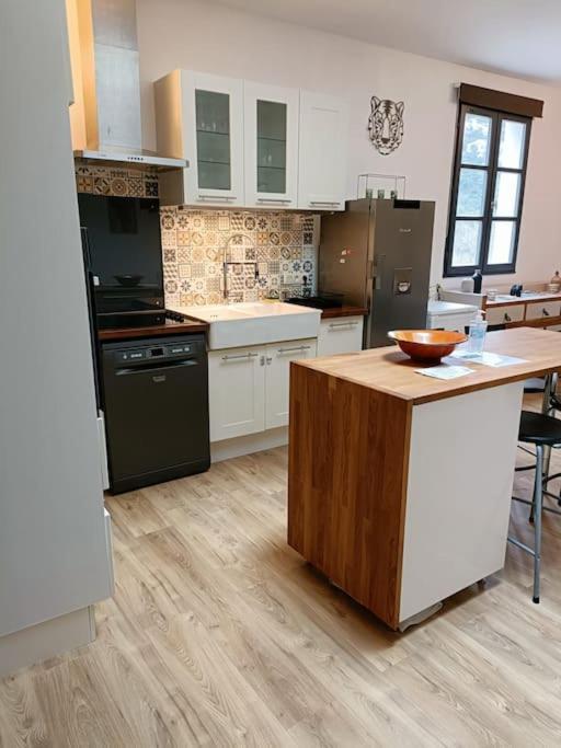 Le St Guilhem Apartamento *
